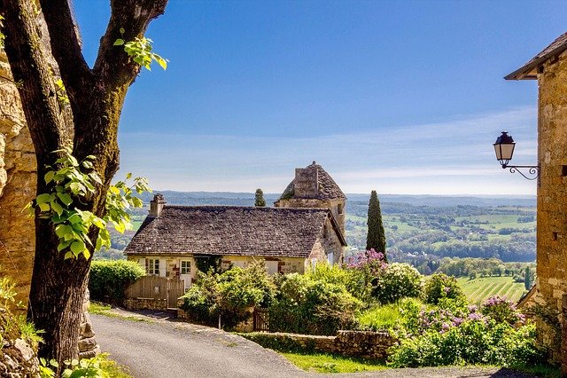 Prix immobilier en Corrèze : quel est le prix du m2 en Corrèze